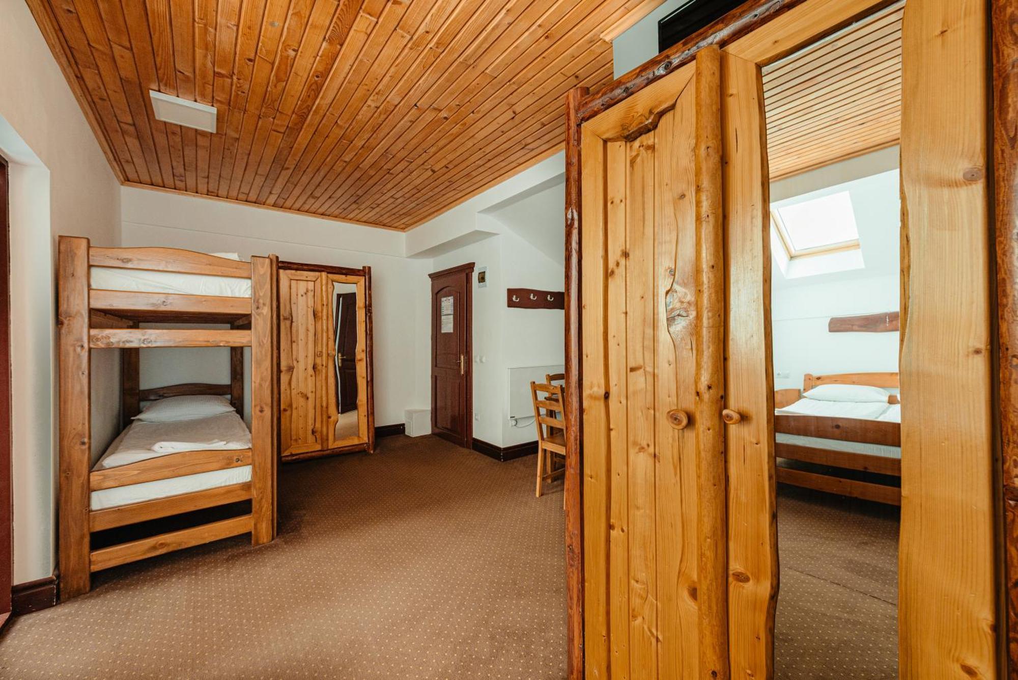 Complex Turistic Alpina Blazna Sant Hotel Ngoại thất bức ảnh