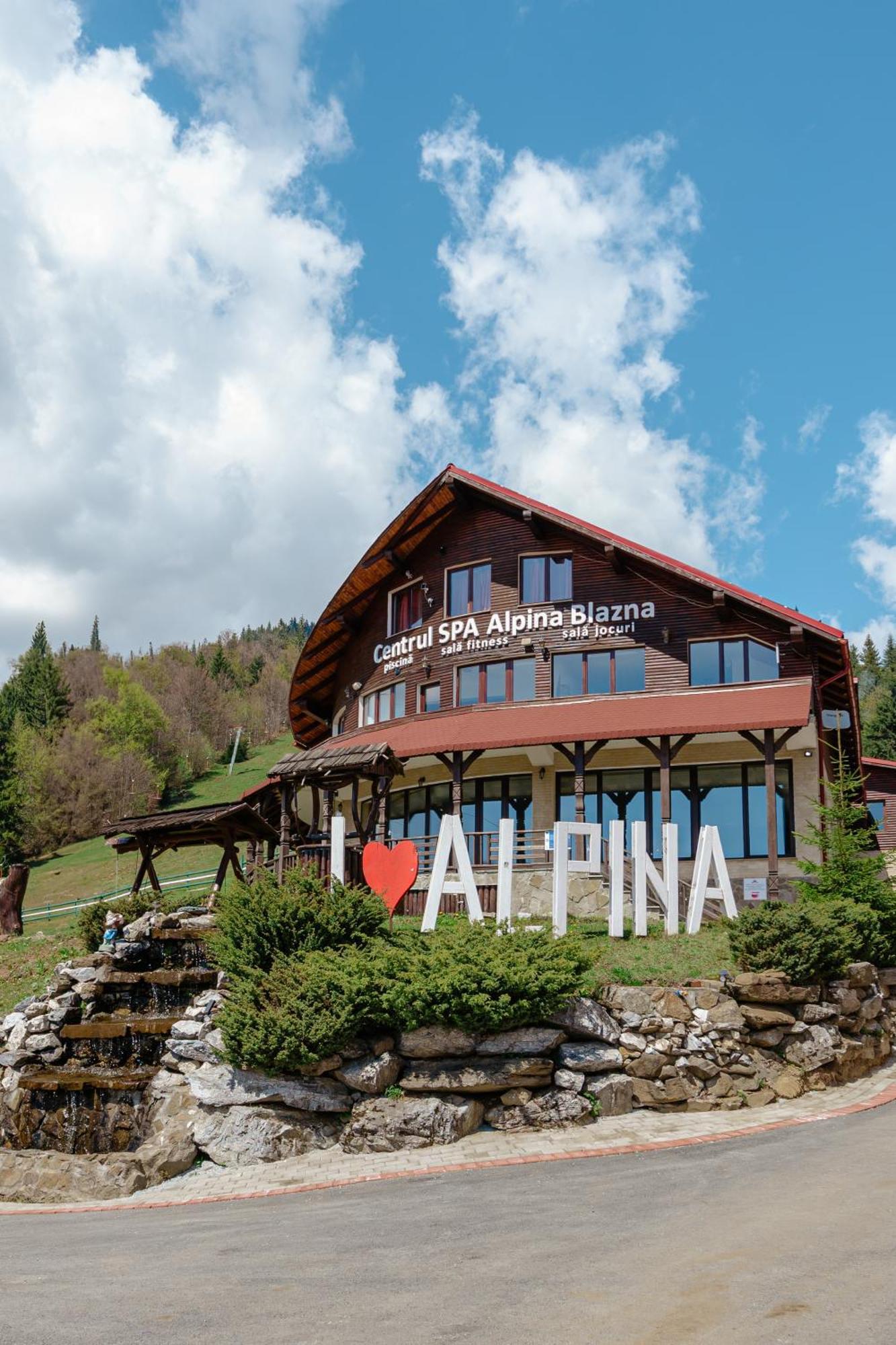 Complex Turistic Alpina Blazna Sant Hotel Ngoại thất bức ảnh